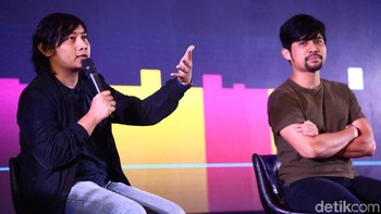 Brian, sapaan akrab Brian Krena Putro, tak mau kalah dalam membagikan kisah dan pengalamannya bersama Hendy di dunia creative conten. (Foto: Grandyos Zafna)