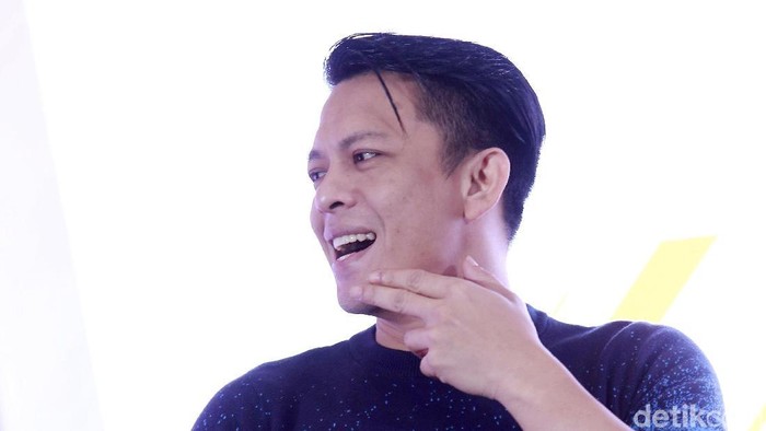 Ariel NOAH saat ditemui di kawasan Kebon Jeruk.