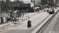 Kata Warga Soal Bollard di Warung Buncit: Bikin Aman, tapi Jelek