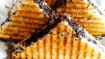 Siapa Mau Sarapan Roti Bakar Cokelat yang Legit Ini?