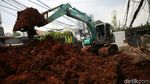Pembuatan Saluran Air di Kemang Utara