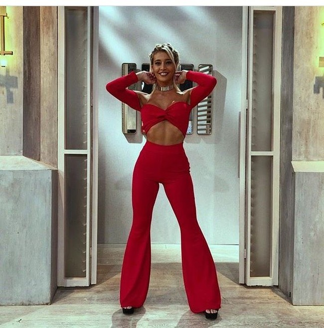 “Saya menyukai seputar kebugaran dan suasana gym. Sebuah hal trendi untuk memposting gambar saat latihan di media sosial, tapi saya hanya berbagi apa yang ingin dilihat orang lain, ungkap Sol. Foto: Instagram