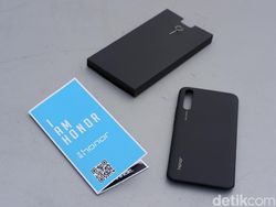 Unboxing Honor Magic 2, Ponsel Layar Penuh Berpenampilan Mewah