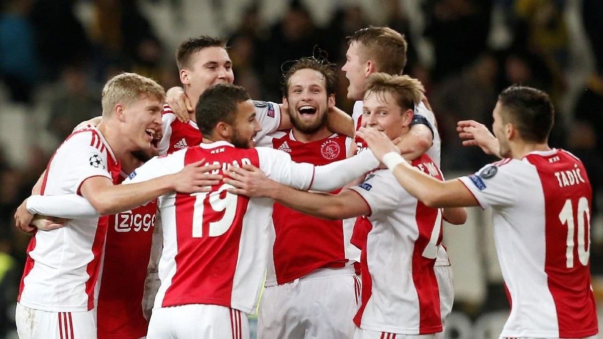 Ajax Amsterdam akan bertandang ke markas Tottenham Hotspur. (Foto: Costas Baltas/RUETERS)