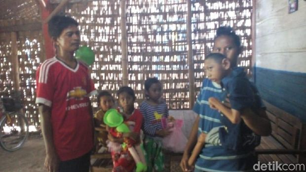 Candra bersama keluarganya di Blora. 