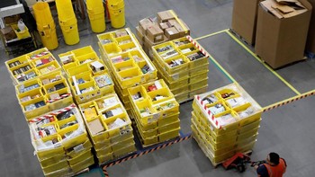 Terkhusus di hari Cyber Monday yang jatuh pada 26 November, Amazon menyebutkan mendapatkan rekor pesanan tertinggi dibandingkan sebelum-sebelumnya. Foto: Reuters
