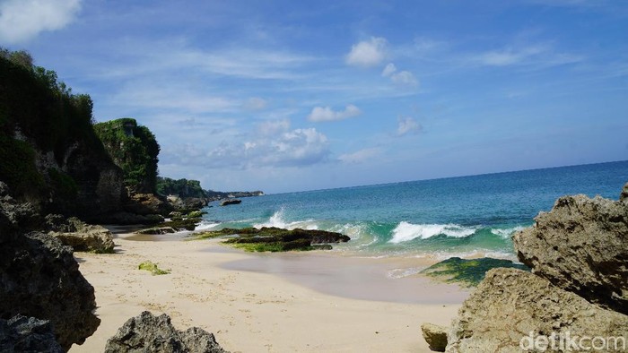 Pantai Tegal Wangi di Jimbaran