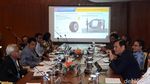 Luhut Bahas Industri Mobil Listrik Bareng DPR