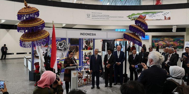 Puan Maharani Promosikan Jamu Hasil Iradiasi Nuklir di Austria Puan Maharani Promosikan Jamu Hasil Iradiasi Nuklir di Austria