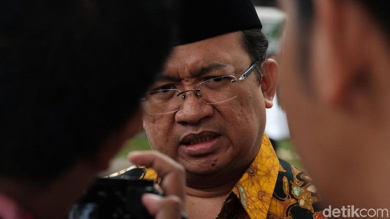 Priyo Budi Sesalkan Budiman Sudjatmiko Tuding Orba soal Penyitaan Buku Priyo Budi Sesalkan Budiman Sudjatmiko Tuding Orba soal Penyitaan Buku