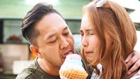 Kekompakan Franky Sihombing dan Feby Febiola. Foto: Instagram