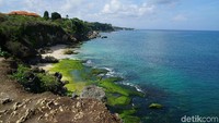 Namanya Pantai Tegal Wangi. Pantai ini baru populer di kalangan wisatawan. (Syanti/detikTravel)