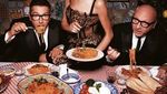 Dolce & Gabbana Diprotes Warga China, Begini Pose Stefano Gabbana Saat Makan Pasta