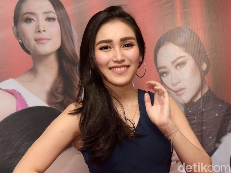 Sering Dibully, Ayu Ting Ting Rilis Lagu Jangan Gitu Dong