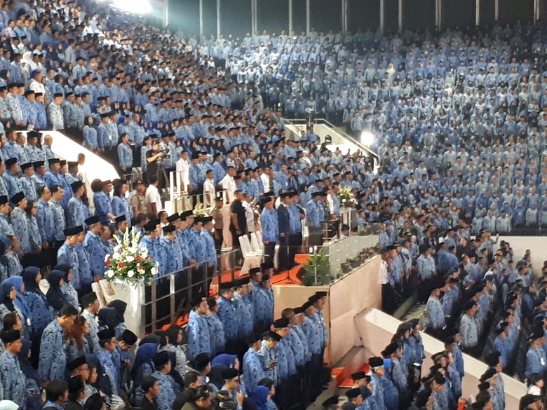 Jokowi Minta ASN Tak Terjebak Ego Sektoral Jokowi Minta ASN Tak Terjebak Ego Sektoral