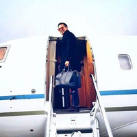 Business trip ke luar negeri menjadi bagian dari kesibukan Faisal. Untuk perjalanan nyang lebih nyaman, Faisal mengandalkan jet pribadi. (Foto: Instagram/@faisalnasimuddin)