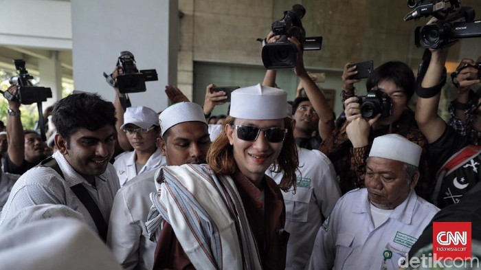 Para Pembela Habib Bahar Bin Smith Kayaknya Jokowi Banci