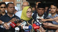 Total, KPK telah menerima pengembalian uang dalam kasus ini senilai Rp 4,26 miliar. Perinciannya, pengembalian dari Eni Rp 3,55 miliar dan pengembalian dari panitia Munaslub Golkar Rp 712 juta. KPK juga telah menyita Rp 500 juta saat OTT terhadap Eni.