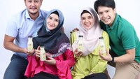 Selain bermain sinetron, Ryana bersama Dhini Aminarti dan Dimas Seto kini punya bisnis minuman sehat. Berupa minuman lemon yang tinggi vitamin C. Foto: Instagram ryana_dea
