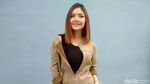 Ayu Ting Ting, Irma Darmawangsa hingga Paris Hilton