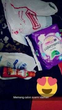 Calon Suami Idaman, Saat Pria Rela Bolak-balik Cari Pembalut Demi Pacarnya