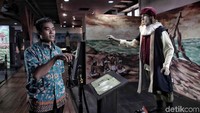 Museum ini diketahui dibangun pada tahun 1652 di masa akhir kepemimpinan Gubernur Jenderal Christoffel van Swoll. Pembangunannya pun dilaksanakan bertahap hingga tahun 1774.