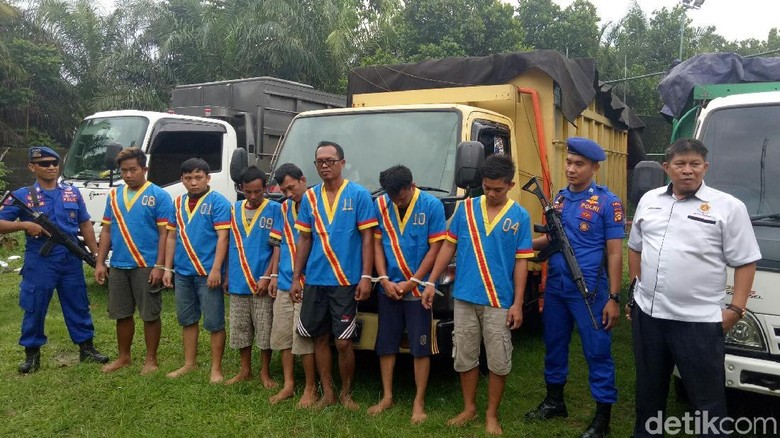 Penyelundupan 50 Ton Solar Ilegal di Sumsel Digagalkan Polisi Penyelundupan 50 Ton Solar Ilegal di Sumsel Digagalkan Polisi