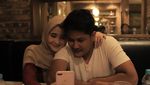 Makin Cantik Berhijab, Ini Momen Ryana Dea Kulineran Bareng Keluarga