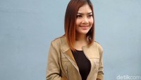 Lalu kini Irma sedang dekat sama siapa ya?