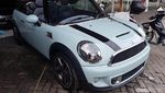Mobil Keren Gini Kok Dijual, Gisel?