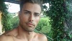 Liburannya Model Norwegia yang Suka Selfie, Andreas Eriksen
