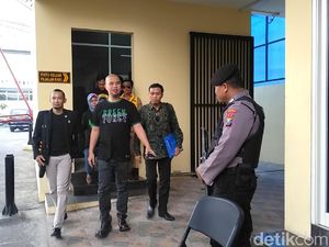 Ahmad Dhani Datangi Polrestabes Surabaya Terkait Laporan Persekusi