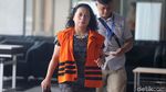 Pemeriksaan Eks Anggota DPRD Kota Malang Erni Farida