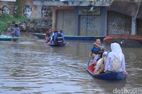 Banjir Putuskan Akses Jalan Penghubung Baleendah-Dayeuhkolot
