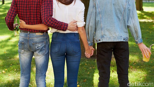 Aksi Tega Istri Kepergok Selingkuh dengan Pria Lain Lalu Lindas Suami