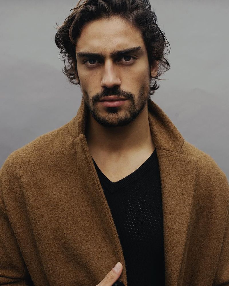 Foto: Ignacio Ondategui, Model Spanyol Tampan yang Suka Traveling