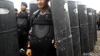 Kapolri dalam sambutannya juga menyinggung agenda yang akan dihadapi. Dia meminta kesiapan prajurit menghadapi agenda tersebut.