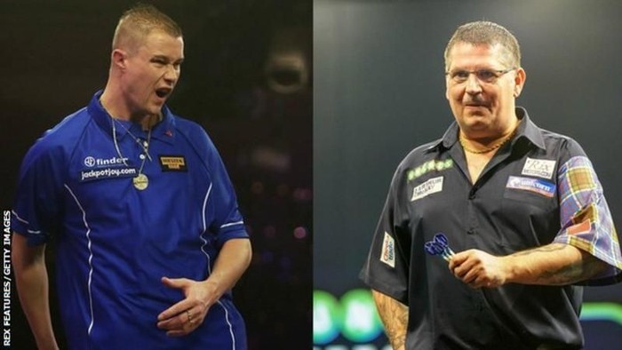 Wesley (kiri) menuduh Gary (kanan) melepaskan kentut bau untuk mengganggu konsentrasinya. (Foto: Reuters/Getty Images) Wesley (kiri) menuduh Gary (kanan) melepaskan kentut bau untuk mengganggu konsentrasinya. (Foto: Reuters/Getty Images)