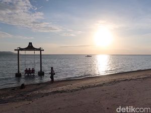 Foto: Sunset Gili Air yang Romantis