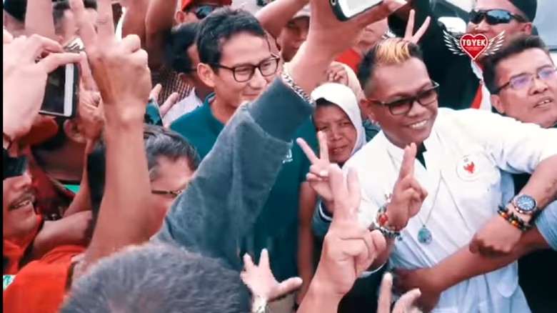 Kades yang Kampanyekan Sandiaga Lolos dari Sanksi Pemberhentian Kades yang Kampanyekan Sandiaga Lolos dari Sanksi Pemberhentian