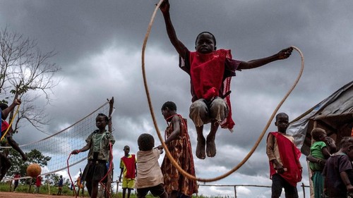 Anak-anak di Republik Afrika Tengah menghadapi resiko penyakit dan kematian yang lebih tinggi dari negara terkaya di dunia. Gizi buruk termasuk salah satunya.