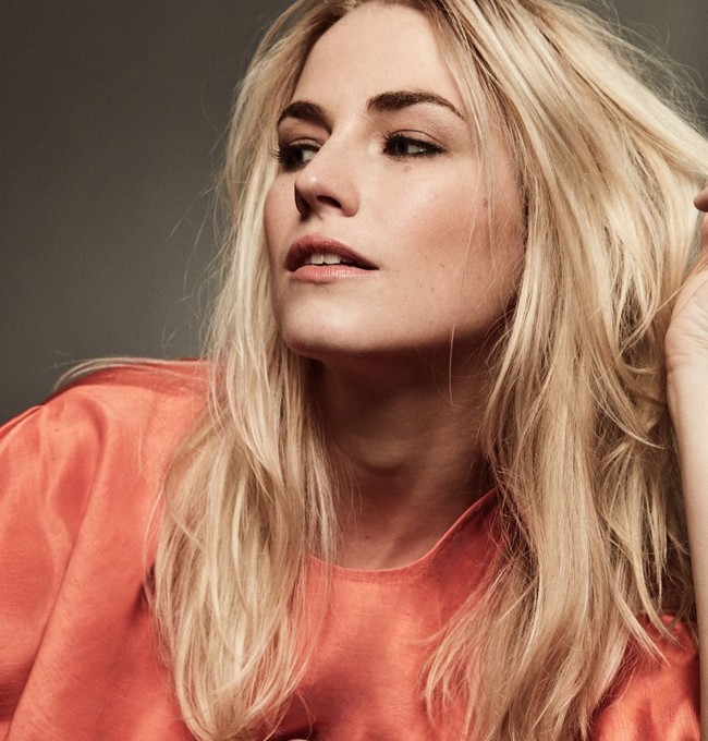 Amanda pun sempat menjadi model. Ia pernah tampil disejumlah majalah bergengsi seperti Cosmopolitan hingga Harpers Bazaar.  Foto: dok. Instagram