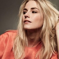 Amanda pun sempat menjadi model. Ia pernah tampil disejumlah majalah bergengsi seperti Cosmopolitan hingga Harpers Bazaar.  Foto: dok. Instagram