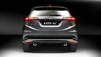Dan kini dikatakan Honda HR-V akan mulai memperkenalkan HR-V Sport turbocharged, yang akan mampu menyemburkan 182 tenaga kuda di 5.500 RPM bersama dengan transmisi 6 manual, sedangkan untuk CVT di rpm 6.000. Foto: Pool (autoevolution)