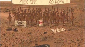 Wah, InSight ternyata disambut demo warga lokal. Foto: Twitter