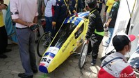Mobil dalam ajang KMHE ini juga dibagi menjadi empat kelas berdasarkan motor penggerak yang digunakan. Yaitu Motor Pembakaran Dalam (MPD) gasoline atau bensin, MPD etanol, MPD diesel, dan MPD listrik.