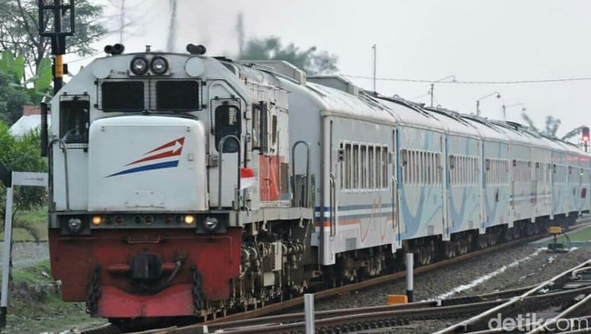 Yuk Keliling Jateng, Yogya hingga Solo Pakai 1 Kereta