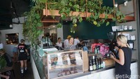 Di Gold Coast, warga lokal paling doyan ngopi. Kedai kopi sangat mudah ditemui di setiap sudut kota. Ngopi sudah menjadi bagian dari gaya hidup warga Gold Coast. (Melisa/detikTravel)