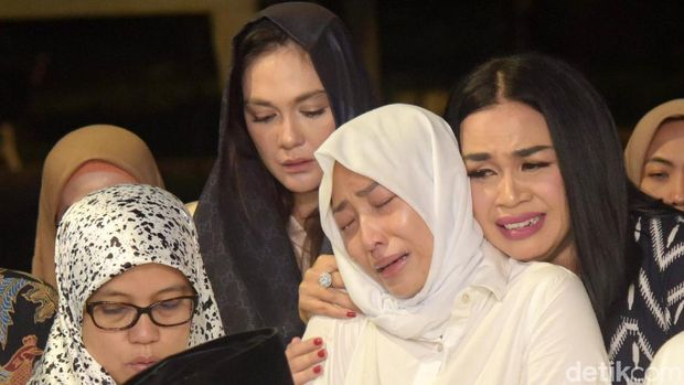 Masih soal Gisel-Gading Cerai, Ge Pamungkas Resmi Nikah