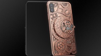 Untuk iPhone XS rose gold, harganya Rp 94 juta (256 GB) dan Rp 104 juta (512 GB). Foto: Caviar